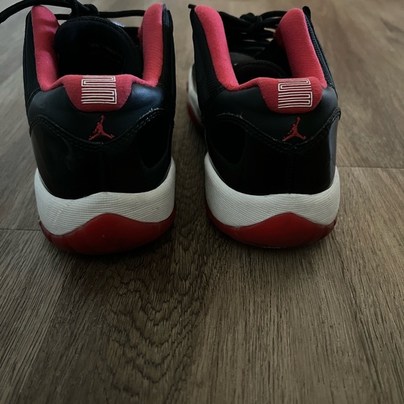 jordan 11 retro low bred - Picture 2 of 5